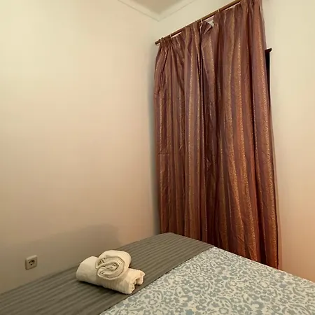 Δωμάτια σε οικογενειακή κατοικία Bica Central Lisbon *