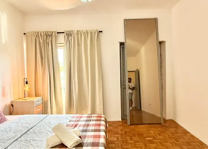 Wh Homestay